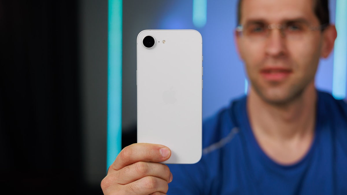 iPhone 17e in the Lab