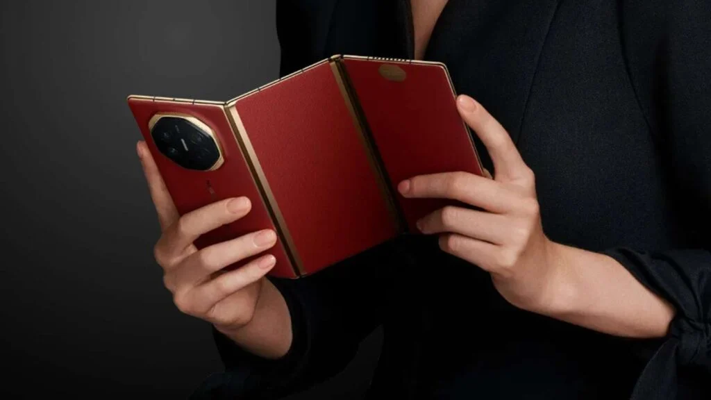 Huawei Mate XT2 يعود في أكتوبر