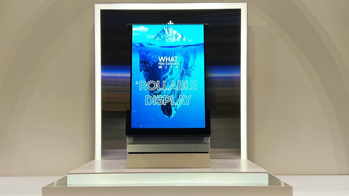Samsung تكشف شاشة OLED