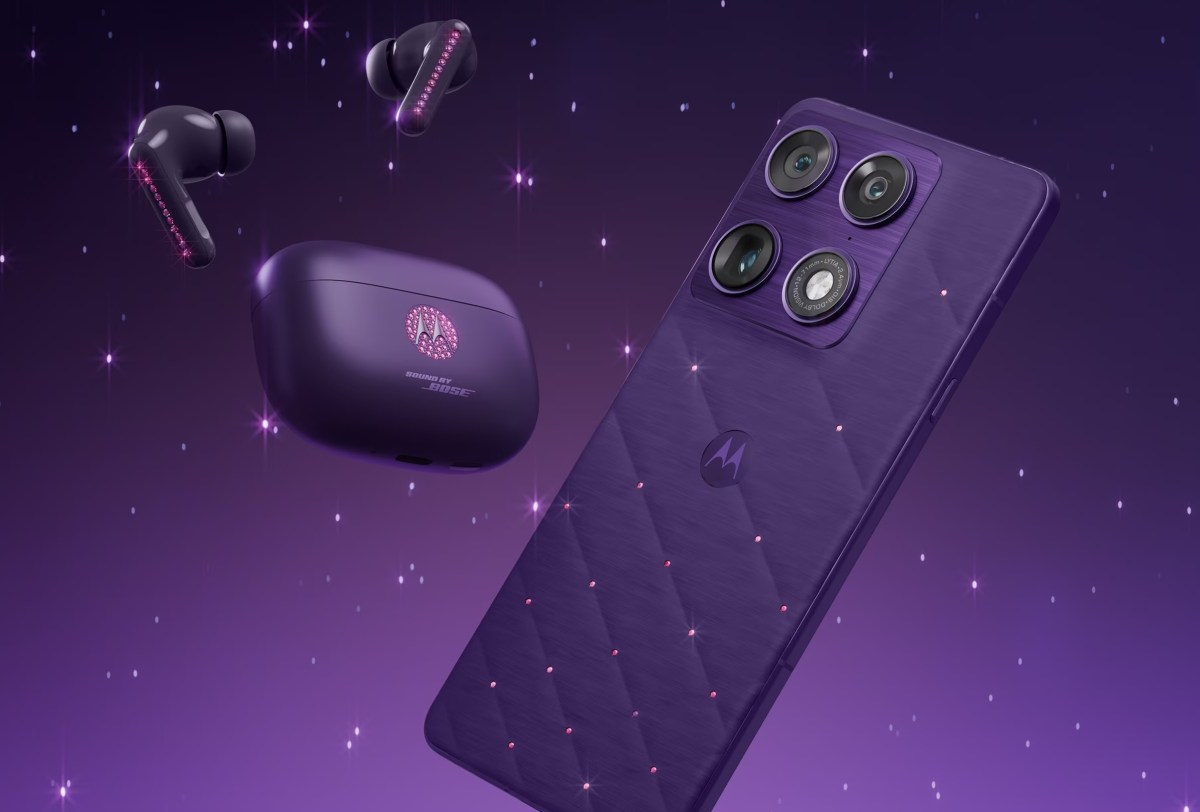 Motorola Signature and Buds 2 Plus With Swarovski